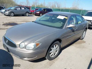 2006 Buick LaCrosse CX with VIN 2G4WC582661304172, listed as a IAAI auction lot 42038359 with 91,839 mi miles. Bid and sale history available at carsss.com. Image 2.