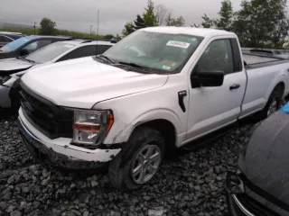 2021 Ford F-150 XL with VIN 1FTMF1EB8MKE16551, listed as a Copart auction lot 54966435 with 41,590 mi miles and Salvage title. Bid and sale history available at DreamBid. Image 1.