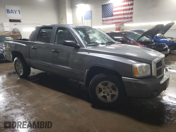 2005 Dodge Dakota SLT with VIN 1D7HE48K45S326208, listed as a Copart auction lot 89149135 with 227,301 mi miles and Salvage Title. Bid and sale history available at DreamBid. Image 4.