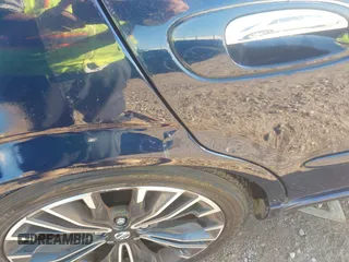 2002 Nissan Maxima GLE z VIN JN1DA31D82T437752, wystawiony jako IAAI lot #41734662 z przebiegiem 211 408 mil mil oraz . Historia ofert i sprzedaży dostępna na DreamBid. Obrazek 6.