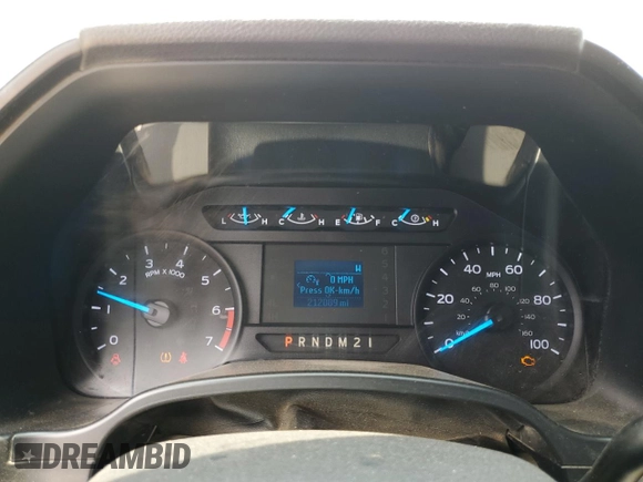 2017 Ford F-250 Lariat with VIN 1FT7W2B62HEE65243, listed as a Copart auction lot 55686505 with 212,089 mi miles and Salvage title. Bid and sale history available at DreamBid. Image 9.