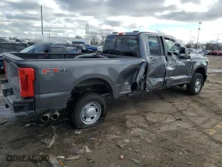 2023 Ford Super Duty F-250 SRW XL with VIN 1FT7X2BT0PEC41471, listed as a Copart auction lot 48107715 with 59,894 mi miles and Salvage Title. Bid and sale history available at carsss.com. Image 3.