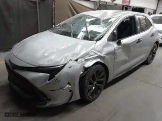 2021 Toyota Corolla Hatchback SE with VIN JTND4MBE1M3106771, listed as a IAAI auction lot 41444053 with 101,161 mi miles. Bid and sale history available at carsss.com. Image 17.