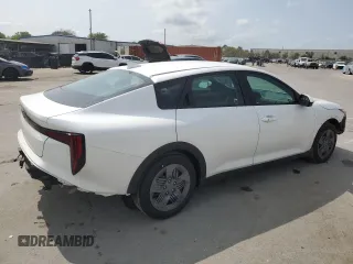 2025 Kia K4 LX with VIN 3KPFT4DE1SE062452, listed as a Copart auction lot 48408685 with 3,047 mi miles and Salvage Title. Bid and sale history available at carsss.com. Image 3.
