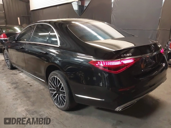 2021 Mercedes-Benz S 580 z VIN W1K6G7GBXMA032708, wystawiony jako IAAI lot #41402450 z przebiegiem 30 065 mil mil oraz . Historia ofert i sprzedaży dostępna na DreamBid. Obrazek 3.