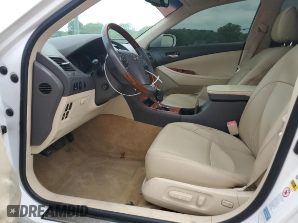 2010 Lexus ES 330 z VIN JTHBK1EG0A2367404, wystawiony jako Copart lot #54672145 z przebiegiem 217 569 mil mil oraz Czysty tytuł • Clean title. Historia ofert i sprzedaży dostępna na DreamBid. Obrazek 7.