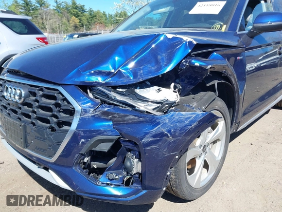2023 Audi Q5 S line Premium Plus z VIN WA1EAAFY4P2052682, wystawiony jako IAAI lot #42118016 z przebiegiem 24 135 mil mil oraz . Historia ofert i sprzedaży dostępna na DreamBid. Obrazek 6.