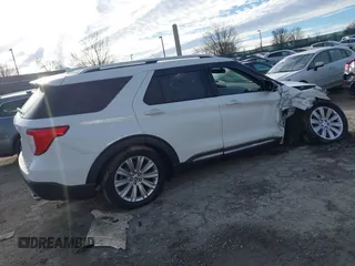 2021 Ford Explorer Limited with VIN 1FM5K8FW2MNA16523, listed as a IAAI auction lot 41223718 with 26,760 mi miles. Bid and sale history available at carsss.com. Image 4.