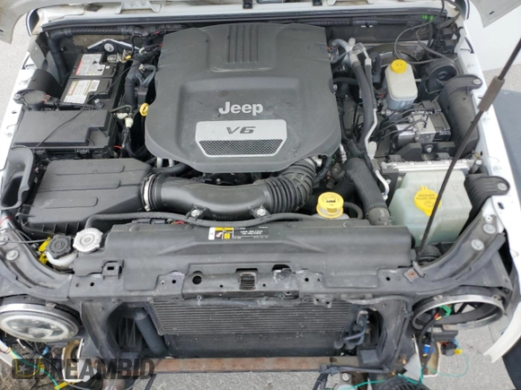 2018 Jeep Wrangler Unlimited Sport with VIN 1C4BJWDG8JL883524, listed as a Copart auction lot 52830295 with 63,659 mi miles and Salvage Title. Bid and sale history available at DreamBid. Image 13.