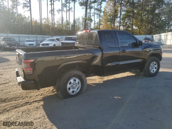 2023 Nissan Frontier S with VIN 1N6ED1CL6PN630329, listed as a Copart auction lot 80464854 with 61,611 mi miles and Salvage Title. Bid and sale history available at carsss.com. Image 3.