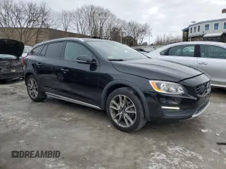 2018 Volvo V60 Cross Country with VIN YV440MWK1J2042505, listed as a Copart auction lot 44908775 with 107,525 mi miles and Salvage Title. Bid and sale history available at carsss.com. Image 4.