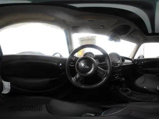 2013 MINI Hardtop with VIN WMWSU3C50DT546031, listed as a IAAI auction lot 42542290 with 119,711 mi miles and . Bid and sale history available at DreamBid. Image 18.