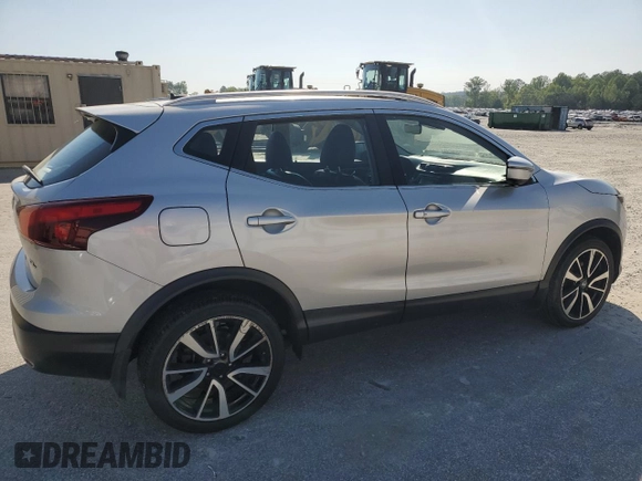 2017 Nissan Rogue S z VIN JN1BJ1CP9HW018335, wystawiony jako Copart lot #53440945 z przebiegiem 152 942 mil mil oraz Czysty tytuł • Clean title. Historia ofert i sprzedaży dostępna na DreamBid. Obrazek 3.