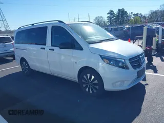 2023 Mercedes-Benz Metris z VIN W1WV0FEY1P4312097, wystawiony jako IAAI lot #41864031 z przebiegiem 9 391 mil mil oraz . Historia ofert i sprzedaży dostępna na DreamBid. Obrazek 1.