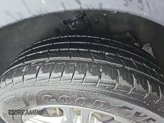 2022 GMC Terrain SLE z VIN 3GKALTEV8NL265474, wystawiony jako IAAI lot #42569668 z przebiegiem 104 173 mil mil oraz . Historia ofert i sprzedaży dostępna na DreamBid. Obrazek 14.