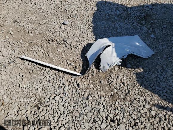 2025 Toyota Camry LE z VIN 4T1DAACK1SU046428, wystawiony jako Copart lot #53729635 z przebiegiem Nie podano mil oraz Szkoda całkowita • Salvage title. Historia ofert i sprzedaży dostępna na DreamBid. Obrazek 12.