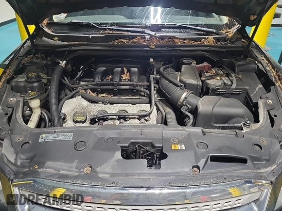 2011 Ford Taurus Limited with VIN 1FAHP2FW0BG147778, listed as a IAAI auction lot 42666687 with 283,665 mi miles and . Bid and sale history available at DreamBid. Image 11.