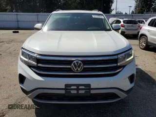 2022 Volkswagen Atlas 3.6L V6 SE w/Technology with VIN 1V2KR2CA7NC557944, listed as a Copart auction lot 53145015 with 77,422 mi miles and Salvage Title. Bid and sale history available at carsss.com. Image 5.