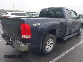 2009 GMC Sierra 1500 SLE with VIN 1GTEK29J99Z226697, listed as a IAAI auction lot 42362287 with 162,977 mi miles and . Bid and sale history available at DreamBid. Image 4.