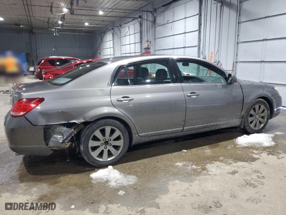 2005 Toyota Avalon XL with VIN 4T1BK36B75U060639, listed as a Copart auction lot 43762335 with NaN miles and Salvage Title. Bid and sale history available at carsss.com. Image 3.