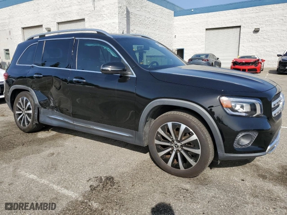 2021 Mercedes-Benz GLB with VIN W1N4M4GB4MW153982, listed as a Copart auction lot 49570455 with 31,817 mi miles and Salvage Title. Bid and sale history available at carsss.com. Image 4.