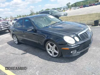 2009 Mercedes-Benz E Luxury 3.5L with VIN WDBUF56X99B388878, listed as a IAAI auction lot 41993375 with 279,917 mi miles. Bid and sale history available at carsss.com. Image 1.