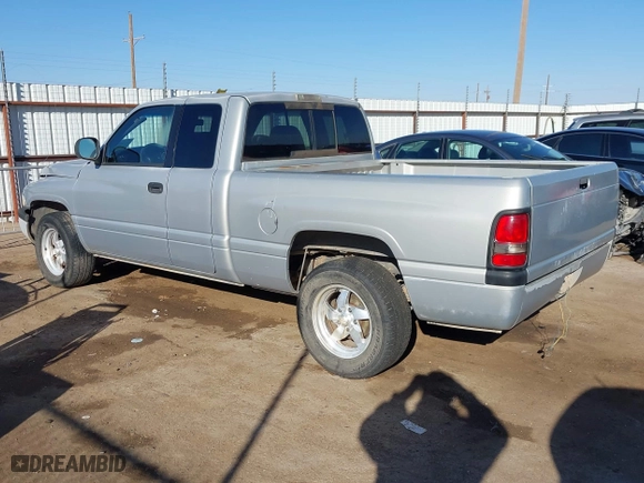 1998 Dodge Ram 1500 with VIN 3B7HC13Y2WG160581, listed as a IAAI auction lot 41564637 with 266,478 mi miles. Bid and sale history available at carsss.com. Image 3.
