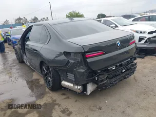 2024 BMW 7 Series 740i with VIN WBA23EH01RCP35452, listed as a IAAI auction lot 42064471 with 13,657 mi miles and . Bid and sale history available at DreamBid. Image 3.