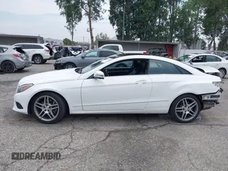 2014 Mercedes-Benz E 350 with VIN WDDKJ5KB5EF248191, listed as a IAAI auction lot 42355813 with 55,873 mi miles and . Bid and sale history available at DreamBid. Image 15.