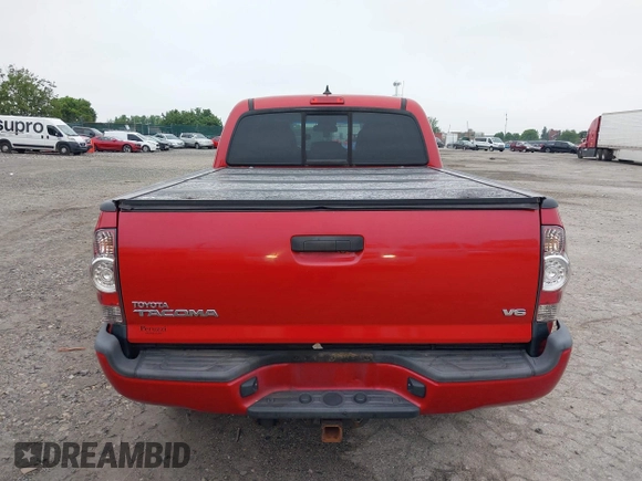 2014 Toyota Tacoma с VIN 3TMMU4FN2EM070457, выставлен на аукционе IAAI как лот 42498840 с пробегом 129 060 миль миль и . История ставок и продаж доступна на DreamBid. Изображение 15.