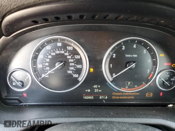 2016 BMW X4 xDrive28i with VIN 5UXXW3C53G0R22387, listed as a Copart auction lot 43453433 with 102,663 mi miles. Bid and sale history available at carsss.com. Image 9.