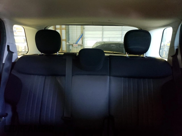 2015 FIAT 500L Urbana Trekking with VIN ZFBCFADH3FZ035172, listed as a Copart auction lot 52354404 with 57,669 mi miles and Salvage Title. Bid and sale history available at carsss.com. Image 10.