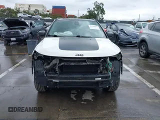 2018 Jeep Compass Trailhawk with VIN 3C4NJDDB0JT306898, listed as a IAAI auction lot 41798954 with 75,852 mi miles and . Bid and sale history available at carsss.com. Image 12.