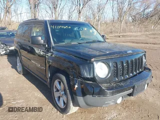 2016 Jeep Patriot Sport z VIN 1C4NJPBA6GD575594, wystawiony jako IAAI lot #41781693 z przebiegiem Nie podano mil oraz . Historia ofert i sprzedaży dostępna na DreamBid. Obrazek 1.