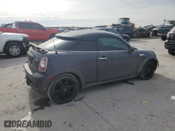 2014 MINI Coupe S z VIN WMWSX3C59ET773064, wystawiony jako Copart lot #42989015 z przebiegiem 135 005 mil mil oraz Szkoda całkowita • Salvage title. Historia ofert i sprzedaży dostępna na DreamBid. Obrazek 3.