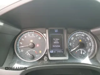 2019 Toyota Tacoma SR z VIN 3TMCZ5AN1KM190613, wystawiony jako Copart lot #57983795 z przebiegiem 41 627 mil mil oraz Szkoda całkowita • Salvage title. Historia ofert i sprzedaży dostępna na DreamBid. Obrazek 9.