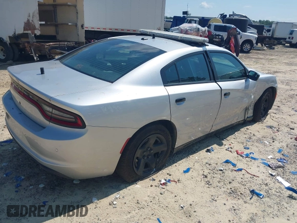 2021 Dodge Charger Police z VIN 2C3CDXAT3MH578330, wystawiony jako IAAI lot #42604008 z przebiegiem 92 856 mil mil oraz . Historia ofert i sprzedaży dostępna na DreamBid. Obrazek 4.