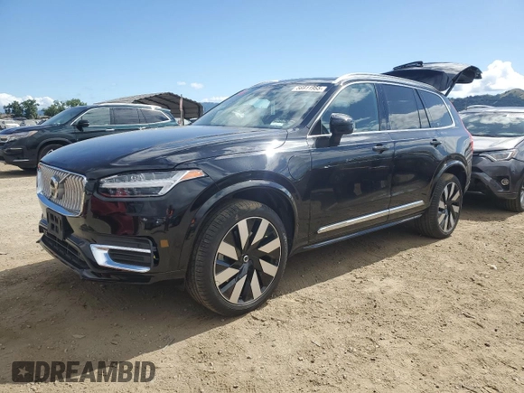 2023 Volvo XC90 Plus Bright Theme z VIN YV4H60CN0P1959375, wystawiony jako Copart lot #56911955 z przebiegiem 18 874 mil mil oraz Szkoda całkowita • Salvage title. Historia ofert i sprzedaży dostępna na DreamBid. Obrazek 1.