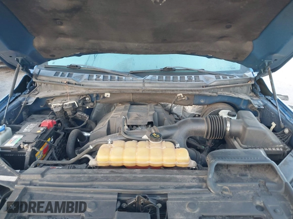 2016 Ford F-150 XL with VIN 1FTEW1CP2GKD41451, listed as a IAAI auction lot 41938428 with 207,747 mi miles and . Bid and sale history available at carsss.com. Image 10.