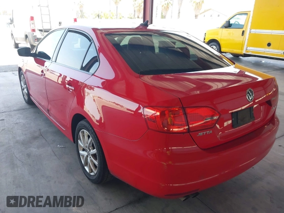 2012 Volkswagen Jetta SE z VIN 3VWDP7AJ0CM370635, wystawiony jako IAAI lot #42458308 z przebiegiem 183 142 mil mil oraz . Historia ofert i sprzedaży dostępna na DreamBid. Obrazek 3.