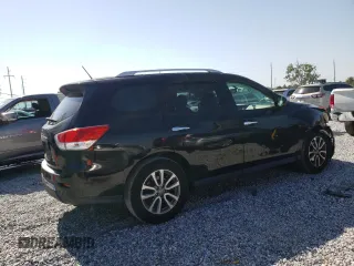2016 Nissan Pathfinder SV with VIN 5N1AR2MN6GC631156, listed as a Copart auction lot 53667585 with 121,012 mi miles and Salvage Title. Bid and sale history available at carsss.com. Image 3.