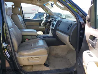 2008 Toyota Sequoia SR5 with VIN 5TDBY64A28S023196, listed as a IAAI auction lot 41804902 with 287,533 mi miles. Bid and sale history available at carsss.com. Image 5.