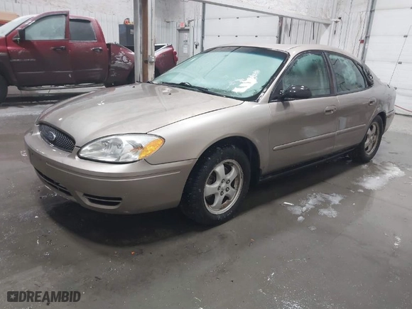 2005 Ford Taurus SE with VIN 1FAFP53U45A227863, listed as a IAAI auction lot 41222918 with 1 miles. Bid and sale history available at carsss.com. Image 2.