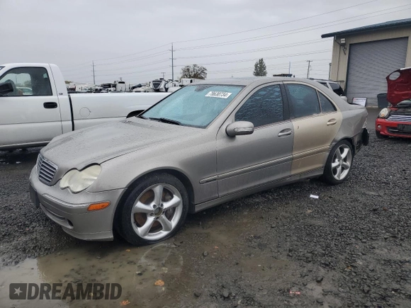 2004 Mercedes-Benz C 320 with VIN WDBRF64J44F512132, listed as a Copart auction lot 45532205 with 151,645 mi miles and Salvage Title. Bid and sale history available at DreamBid. Image 1.