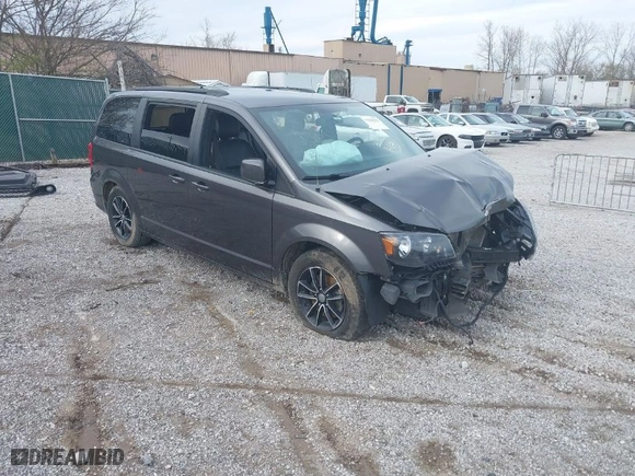 2018 Dodge Grand Caravan GT with VIN 2C4RDGEG8JR220956, listed as a IAAI auction lot 41828202 with 149,386 mi miles. Bid and sale history available at carsss.com. Image 1.