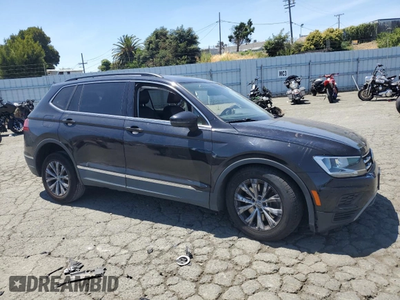 2018 Volkswagen Tiguan SEL z VIN 3VV2B7AX4JM153956, wystawiony jako Copart lot #61871675 z przebiegiem 84 252 mil mil oraz Szkoda całkowita • Salvage title. Historia ofert i sprzedaży dostępna na DreamBid. Obrazek 4.