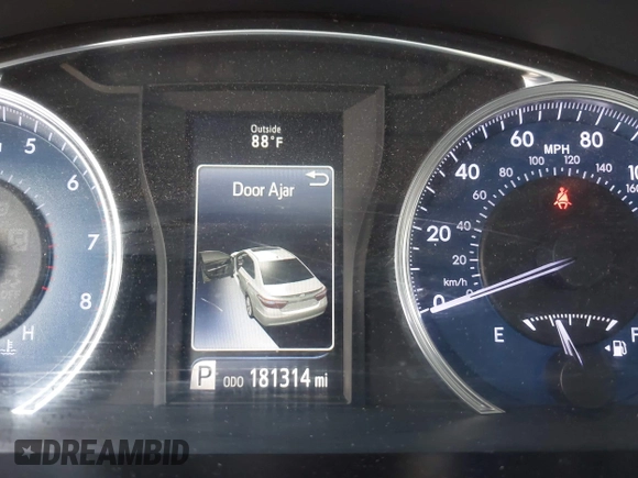2016 Toyota Camry XLE with VIN 4T4BF1FK6GR528023, listed as a IAAI auction lot 42037556 with 181,314 mi miles and . Bid and sale history available at DreamBid. Image 7.