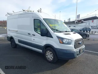 2017 Ford Transit z VIN 1FTYR2CM8HKB52563, wystawiony jako IAAI lot #41690970 z przebiegiem 128 356 mil mil oraz . Historia ofert i sprzedaży dostępna na DreamBid. Obrazek 1.