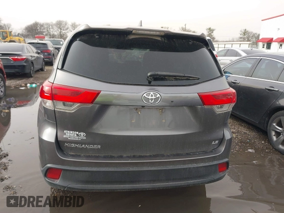 2018 Toyota Highlander LE with VIN 5TDZZRFH0JS249069, listed as a IAAI auction lot 41710956 with 83,598 mi miles and . Bid and sale history available at DreamBid. Image 16.