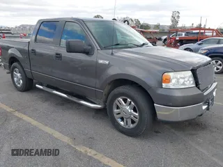 2005 Ford F-150 XLT with VIN 1FTPW12525FA55341, listed as a IAAI auction lot 41712860 with 194,271 mi miles. Bid and sale history available at carsss.com. Image 1.